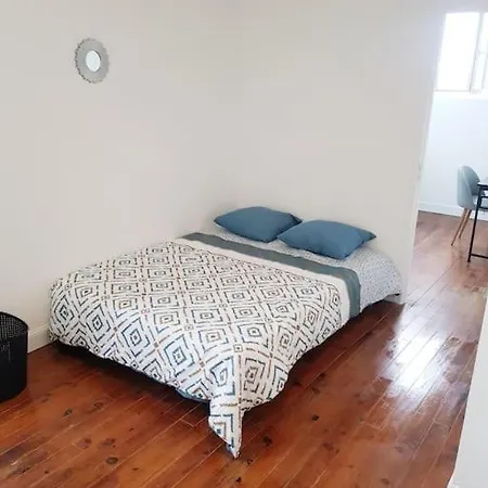 Le Jeanne 4/6 Couchages, Wifi, Sanctuaire * Lurdy