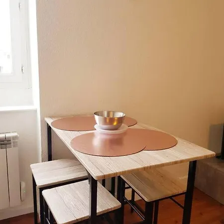 Le Jeanne 4/6 Couchages, Wifi, Sanctuaire *